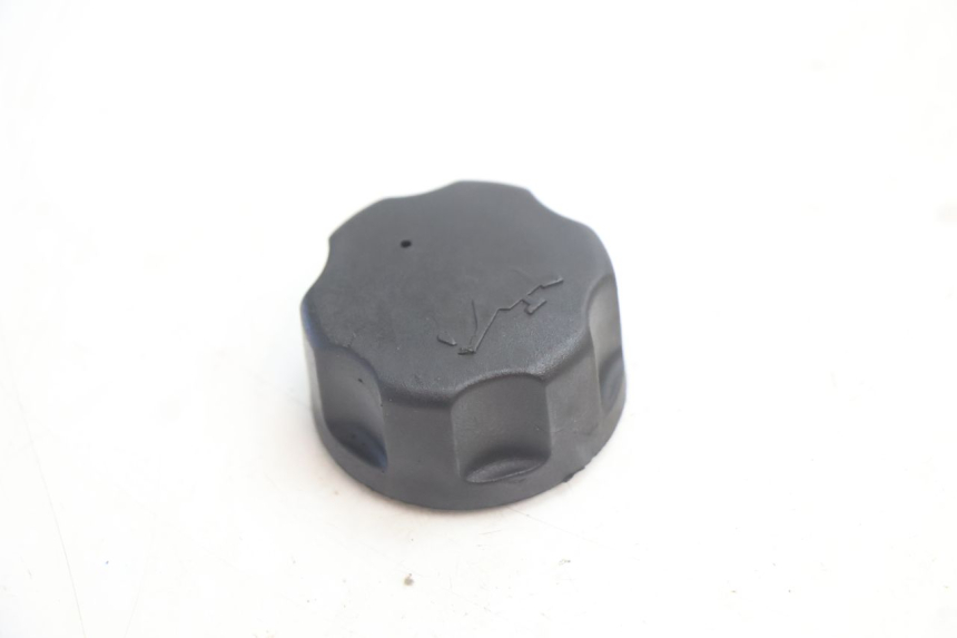 photo de BOUCHON RESERVOIR HUILE PEUGEOT LUDIX 50 (2008 - 2017) - Détail de la pièce