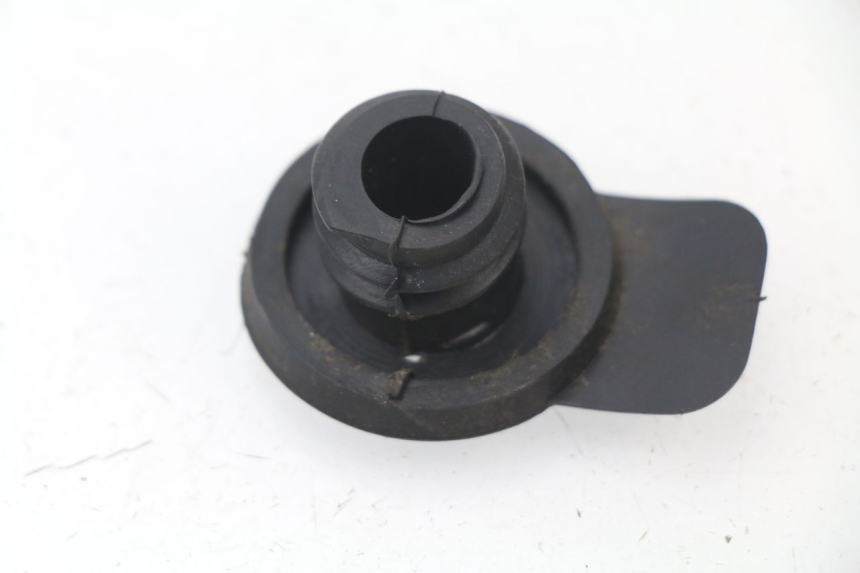 photo de BOUCHON RESERVOIR HUILE RIDE RACE 2T 50 (2012 - 2017)