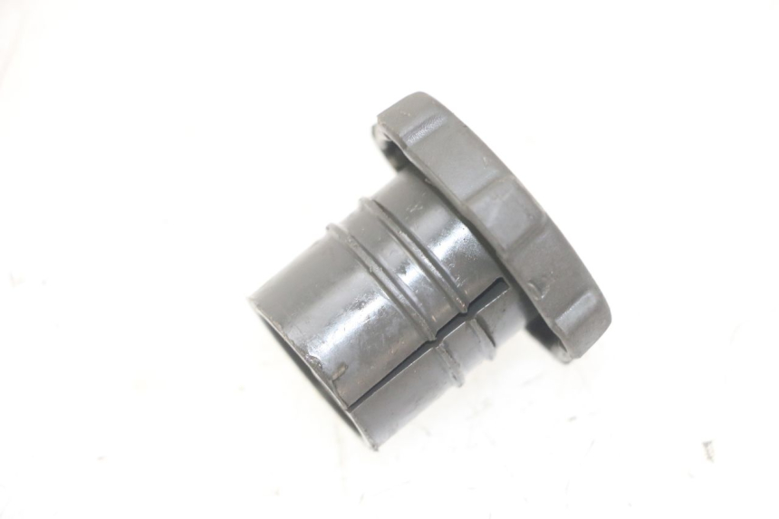 photo de BOUCHON RESERVOIR HUILE GILERA RUNNER SL 50 (2006 - 2009)