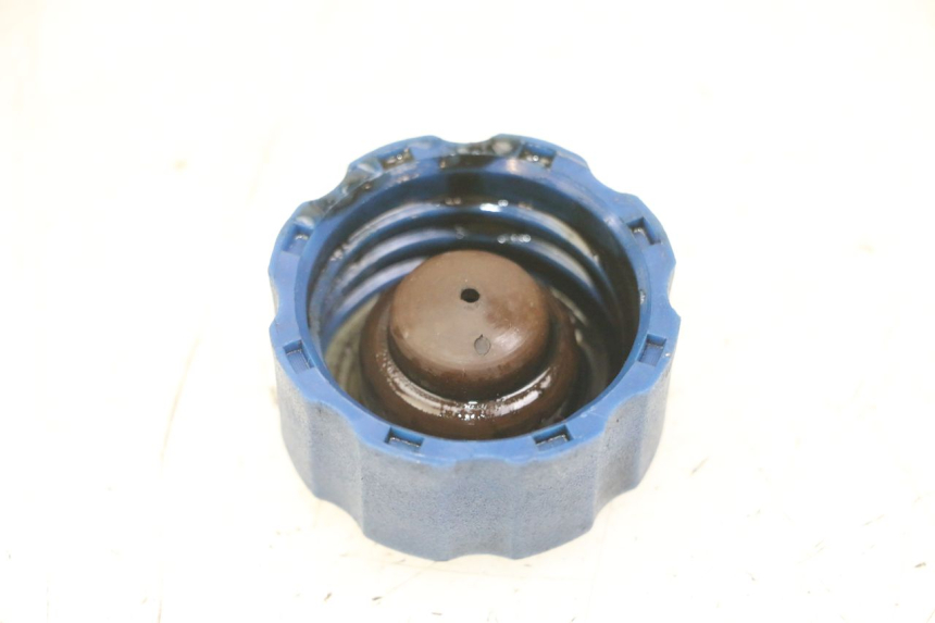 photo de BOUCHON RESERVOIR HUILE PEUGEOT SATELIS COMPRESSOR K15 125 (2006 - 2009)