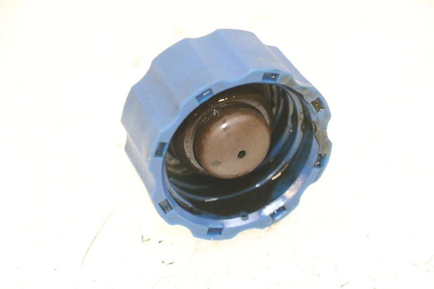 photo de BOUCHON RESERVOIR HUILE PEUGEOT SATELIS COMPRESSOR K15 125 (2006 - 2009)