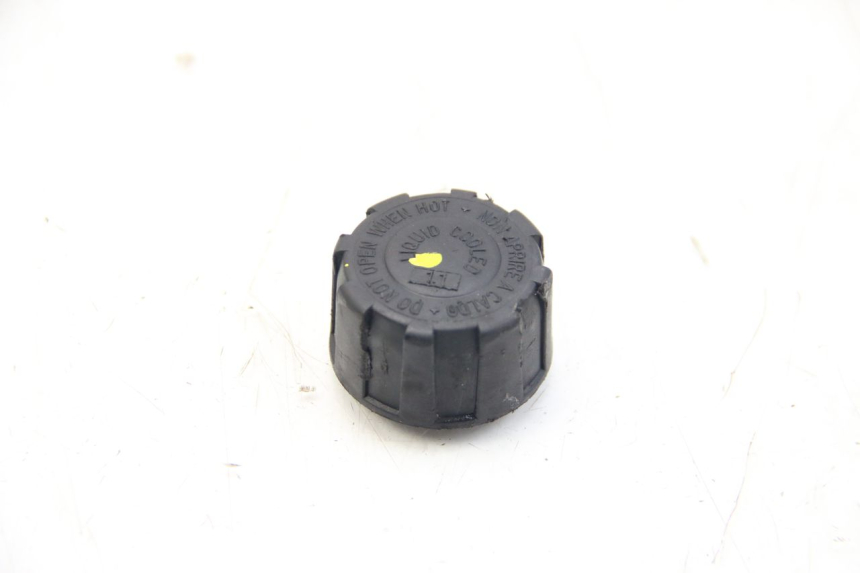photo de BOUCHON VASE EXPANSION PIAGGIO BEVERLY 125 (2010 - 2015)