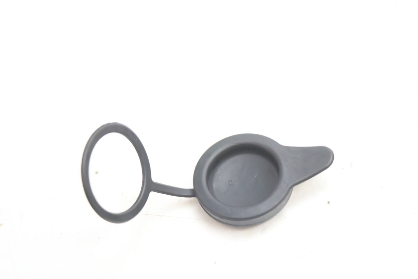 photo de BOUCHON VASE EXPANSION HONDA CB F HORNET 600 (2005 - 2006) - Zoom état d’usage