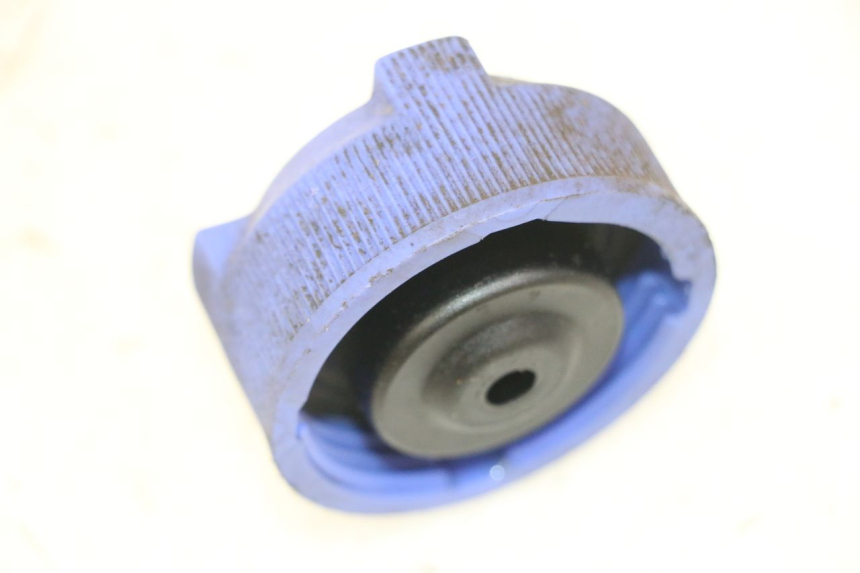 photo de BOUCHON VASE EXPANSION PEUGEOT ELYSTAR 125 (2002 - 2007)