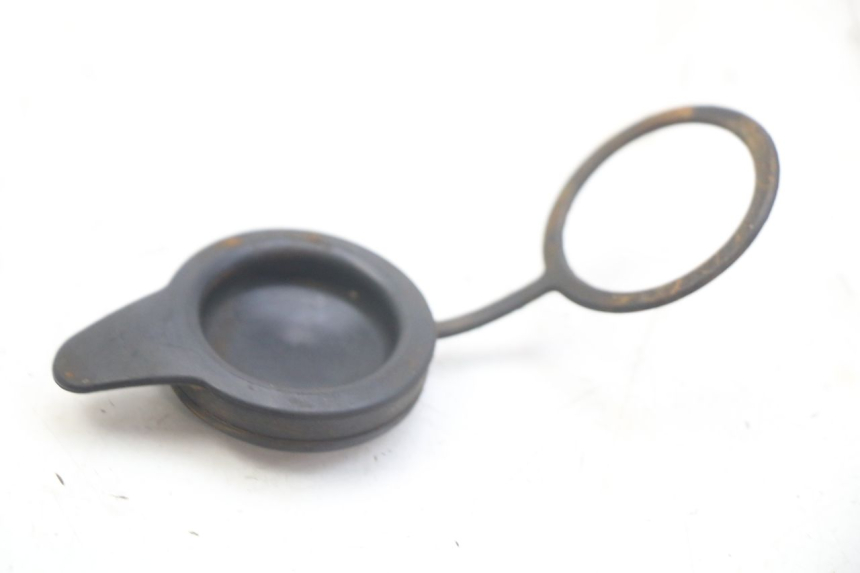 photo de BOUCHON VASE EXPANSION HONDA FES PANTHEON 2T 125 (1998 - 2002)