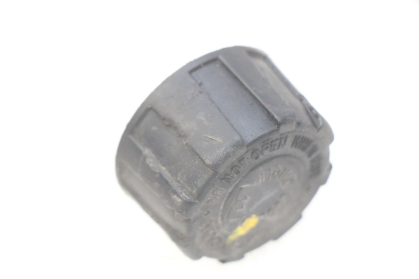photo de BOUCHON VASE EXPANSION GILERA NEXUS 125 (2009 - 2013)