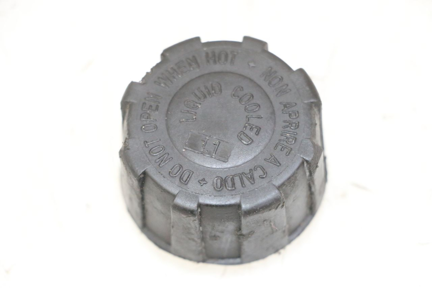photo de BOUCHON VASE EXPANSION GILERA NEXUS 300 (2008 - 2013)