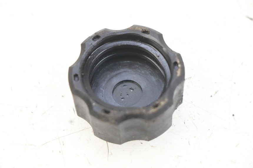 photo de BOUCHON VASE EXPANSION HONDA CB R 1000 (2018 - 2023)
