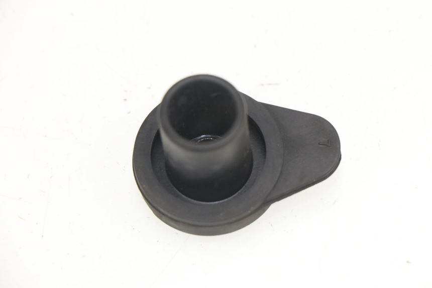 photo de BOUCHON VASE EXPANSION HONDA FES S-WING SWING ABS 125 (2007 - 2015)