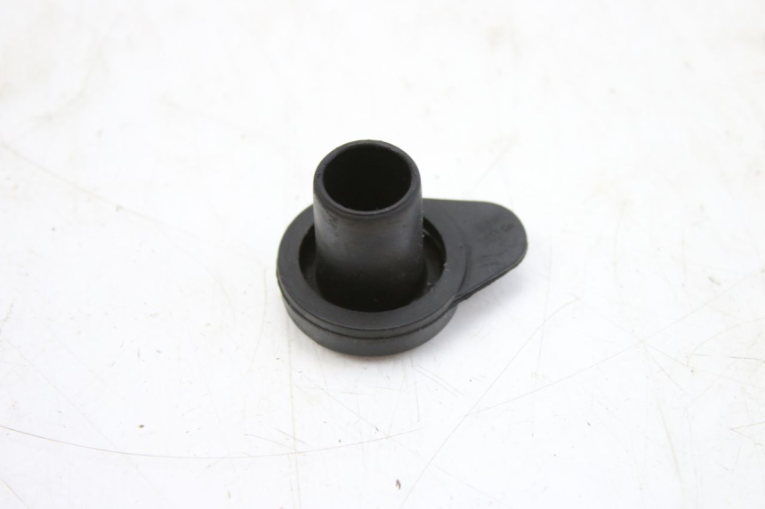 photo de BOUCHON VASE EXPANSION HONDA FES S-WING SWING ABS 125 (2007 - 2015)