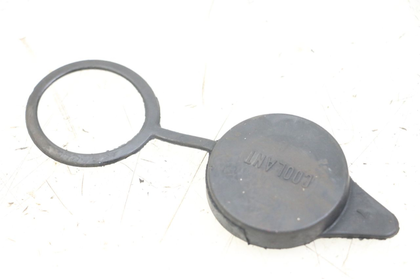 photo de BOUCHON VASE EXPANSION HONDA NTV DEAUVILLE 650 (1998 - 2001)