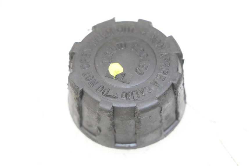 photo de BOUCHON VASE EXPANSION PIAGGIO MP3 500 (2011 - 2015)