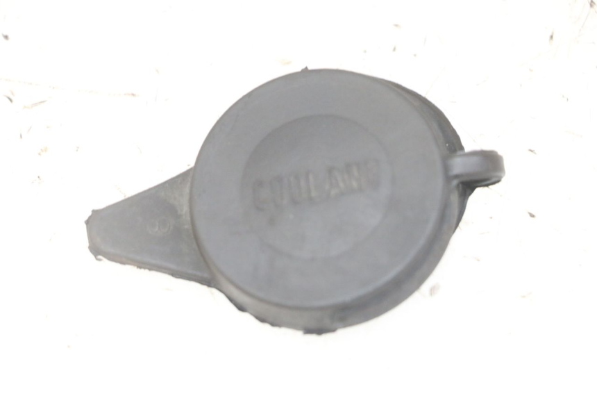 photo de BOUCHON VASE EXPANSION HONDA NTV DEAUVILLE ABS 700 (2007 - 2016)