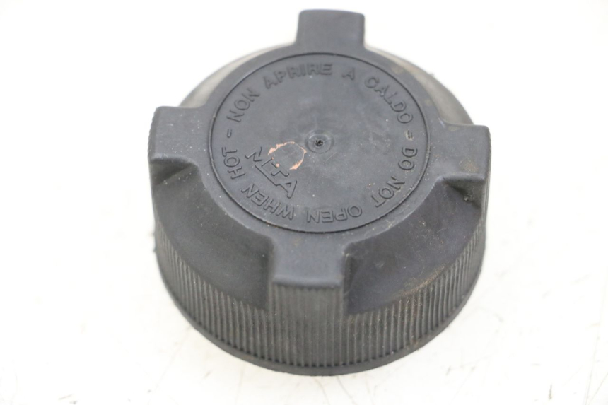 photo de BOUCHON VASE EXPANSION PEUGEOT GEOPOLIS RS 125 (2007 - 2009)