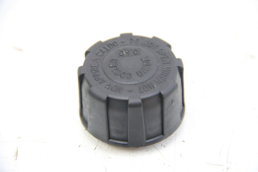 photo de BOUCHON VASE EXPANSION PIAGGIO VESPA GRANTURISMO 125 (2003 - 2007)
