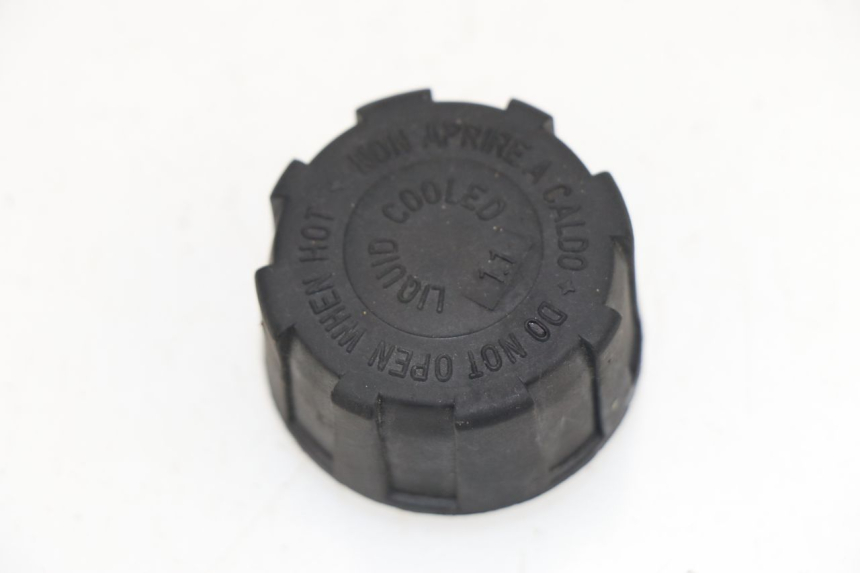 photo de BOUCHON VASE EXPANSION PIAGGIO X8 400 (2006 - 2007)