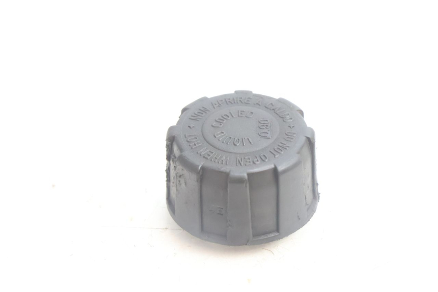 photo de BOUCHON VASE EXPANSION GILERA RUNNER SP 50 (2002 - 2004) - Détail de la pièce