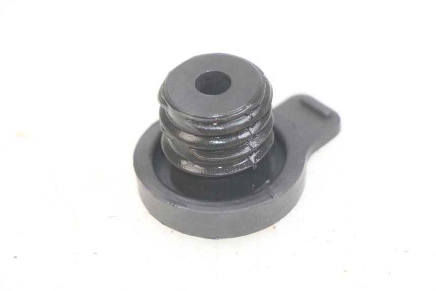 photo de BOUCHON VASE EXPANSION APRILIA SCARABEO LIGHT 125 (2007 - 2011)