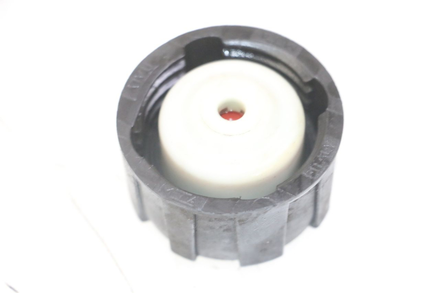 photo de BOUCHON VASE EXPANSION PIAGGIO SUPER LX 125 (2000 - 2003)