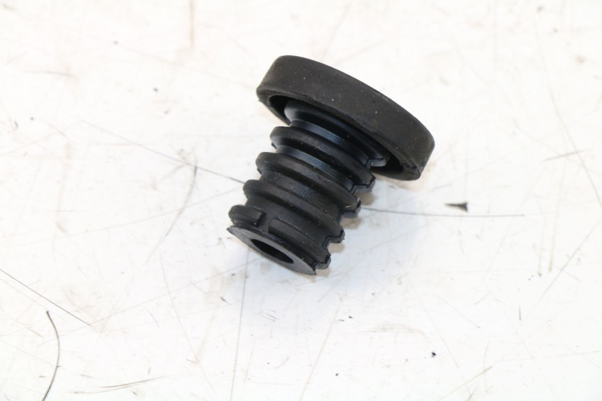 photo de BOUCHON VASE EXPANSION SUZUKI SFV GLADIUS 650 (2009 - 2015)