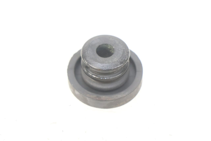 photo de BOUCHON VASE EXPANSION SUZUKI SV S 650 (1999 - 2002)