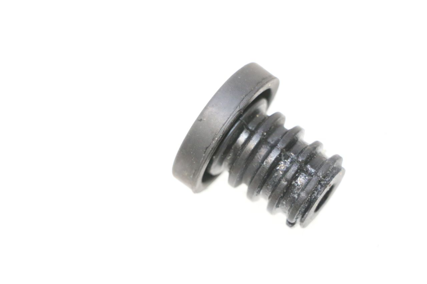 photo de BOUCHON VASE EXPANSION SUZUKI SV S 650 (2003 - 2009) - Détail de la pièce