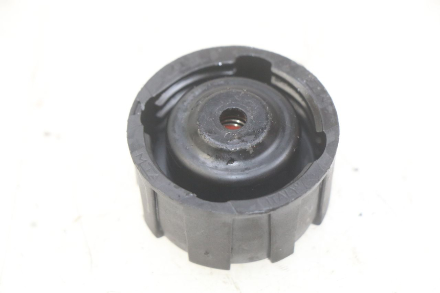 photo de BOUCHON VASE EXPANSION PIAGGIO VESPA GTS SUPER IE 125 (2009 - 2016)