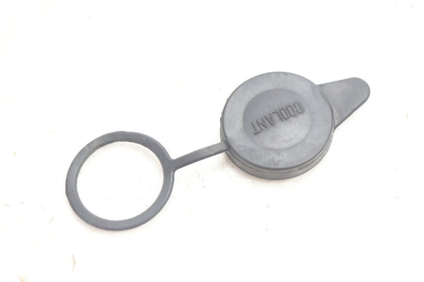 photo de BOUCHON VASE EXPANSION HONDA VFR FI RC46 800 (1998 - 2001) - Détail de la pièce