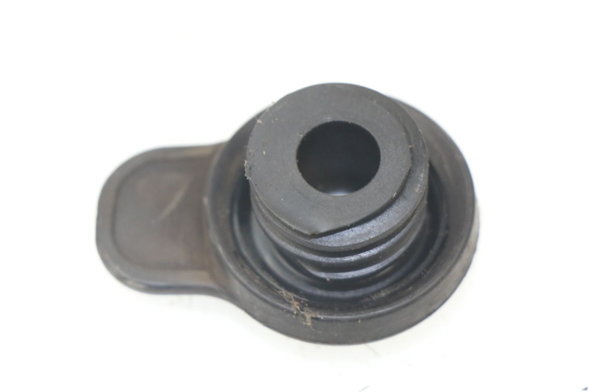 photo de BOUCHON VASE EXPANSION YAMAHA XMAX X-MAX ABS 125 (2014 - 2016) - Détail de la pièce