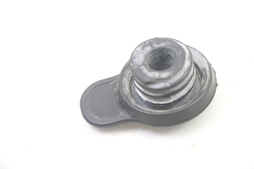 photo de BOUCHON VASE EXPANSION YAMAHA X-MAX XMAX 125 (2010 - 2014)
