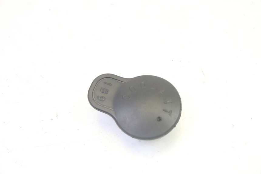 photo de BOUCHON VASE EXPANSION YAMAHA X-MAX XMAX 125 (2010 - 2014)