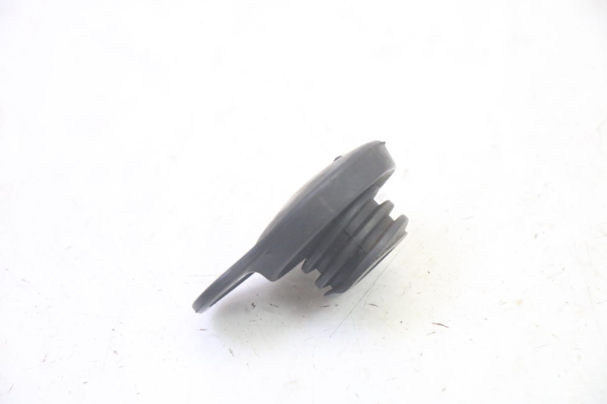 photo de BOUCHON VASE EXPANSION YAMAHA XMAX X-MAX 125 (2006 - 2009) - Autre angle de vue