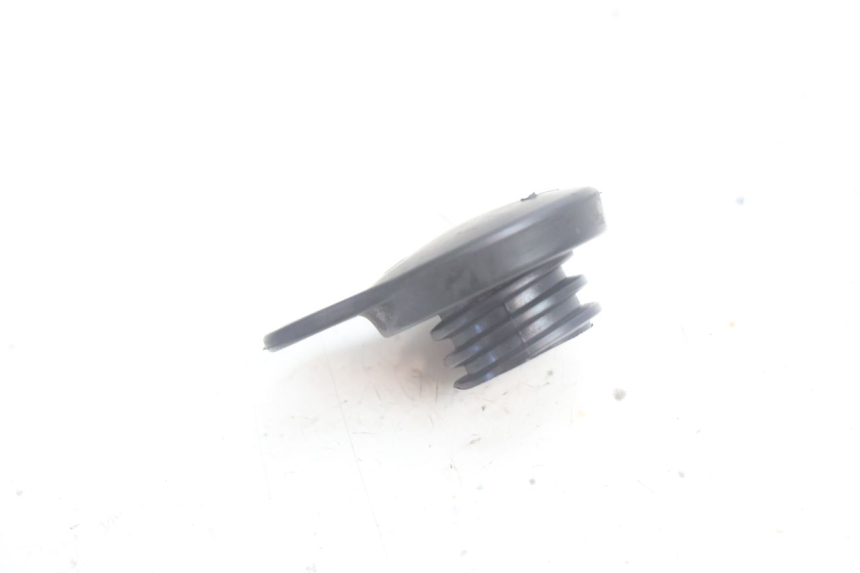 photo de BOUCHON VASE EXPANSION YAMAHA XMAX X-MAX 125 (2006 - 2009) - Détail de la pièce
