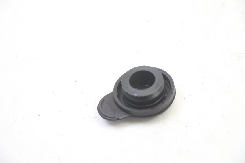 photo de BOUCHON VASE EXPANSION YAMAHA XMAX X-MAX 125 (2021 - 2025)