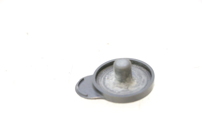 photo de BOUCHON VASE EXPANSION YAMAHA XP T-MAX ABS 500 (2005 - 2005) - Autre angle de vue