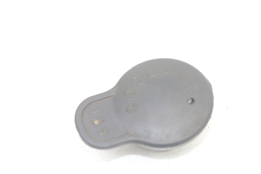 photo de BOUCHON VASE EXPANSION YAMAHA X-MAX XMAX ABS 250 (2010 - 2014)
