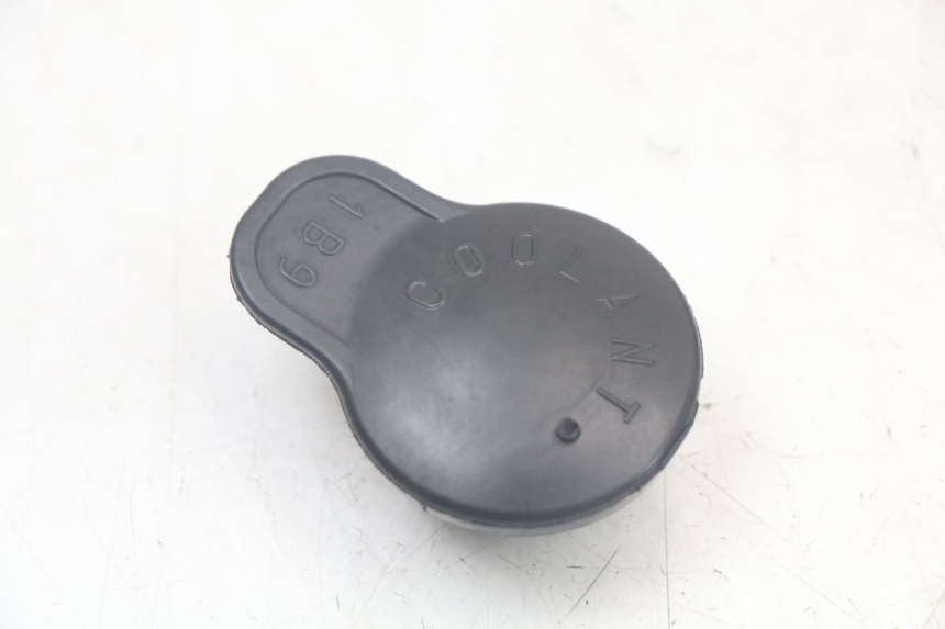 photo de BOUCHON VASE EXPANSION YAMAHA XMAX X-MAX 125 (2006 - 2009)