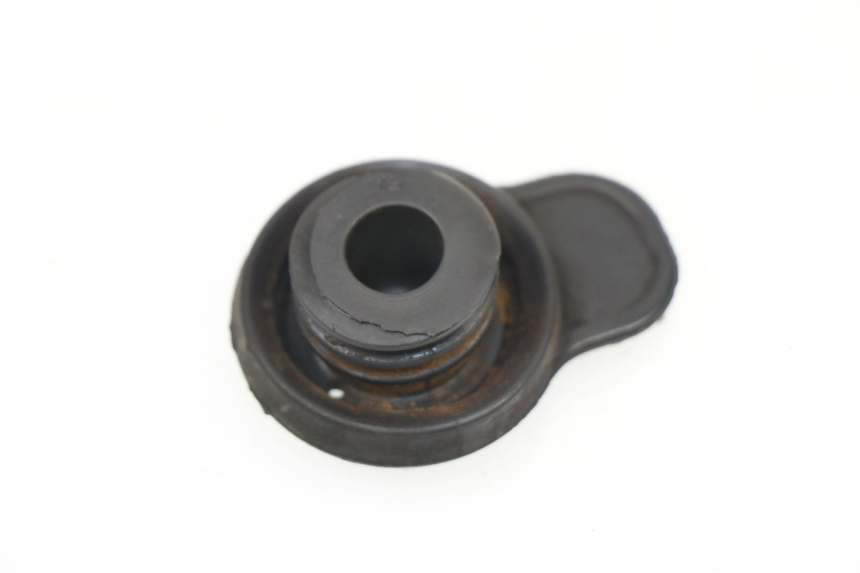 photo de BOUCHON VASE EXPANSION YAMAHA XMAX X-MAX 125 (2006 - 2009)