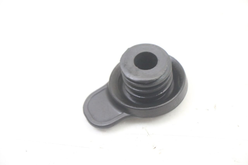 photo de BOUCHON VASE EXPANSION YAMAHA YP X-MAX XMAX 400 (2014 - 2017)