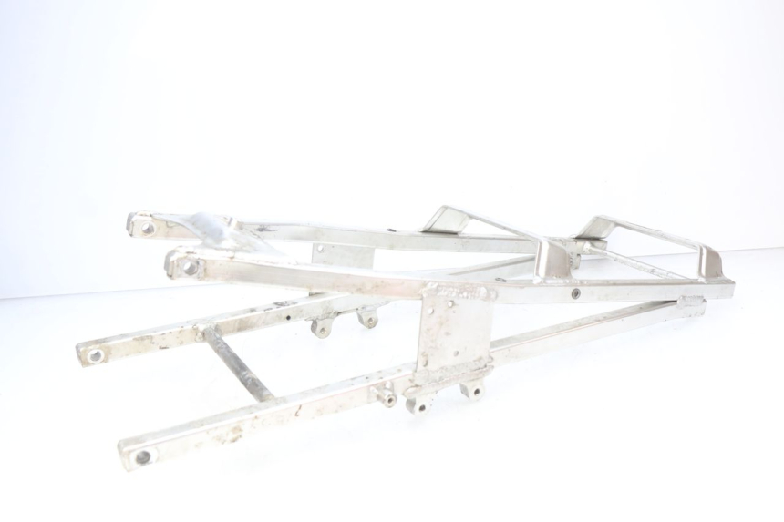 photo de BOUCLE CADRE ARRIERE HONDA CBR RR FIREBLADE 900 (1992 - 1994)