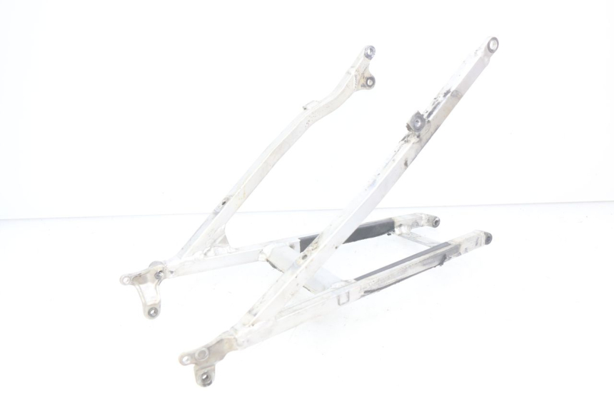 photo de BOUCLE CADRE ARRIERE HONDA CRF CR-F 450 (2005 - 2008)