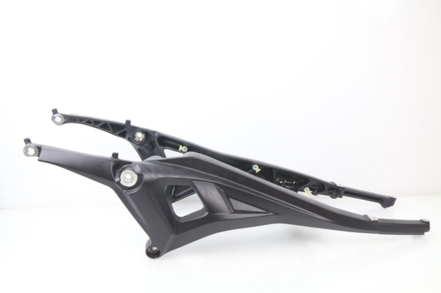 photo de BOUCLE CADRE ARRIERE DUCATI M796 MONSTER 796 (2010 - 2014)