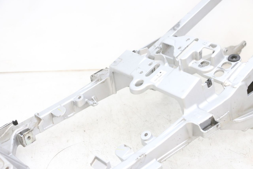 photo de BOUCLE CADRE ARRIERE YAMAHA FJR ABS 1300 (2006 - 2012) - État de surface