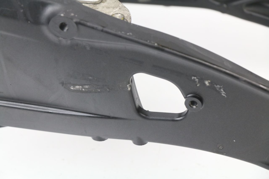 photo de BOUCLE CADRE ARRIERE HONDA VFR F 1200 (2010 - 2015)