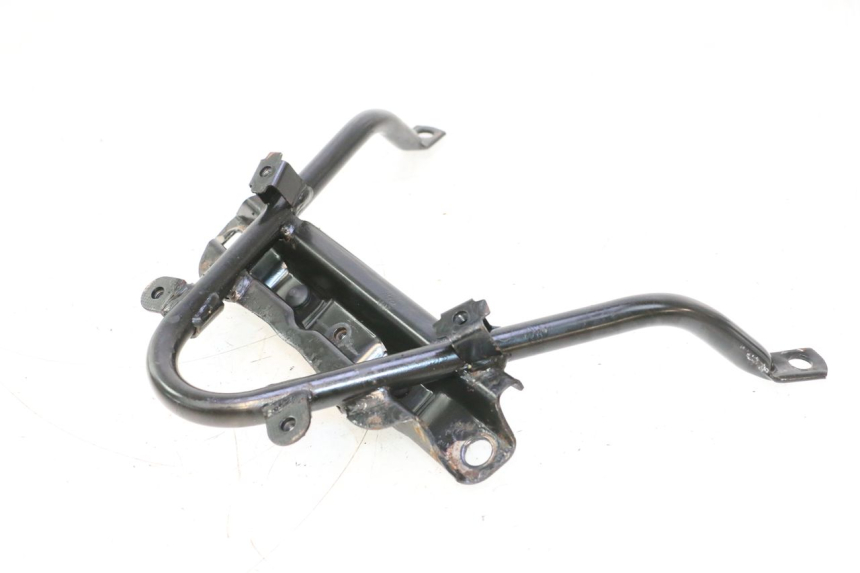 photo de BOUCLE CADRE ARRIERE MBK NITRO 50 (2004 - 2008) - Gros plan technique