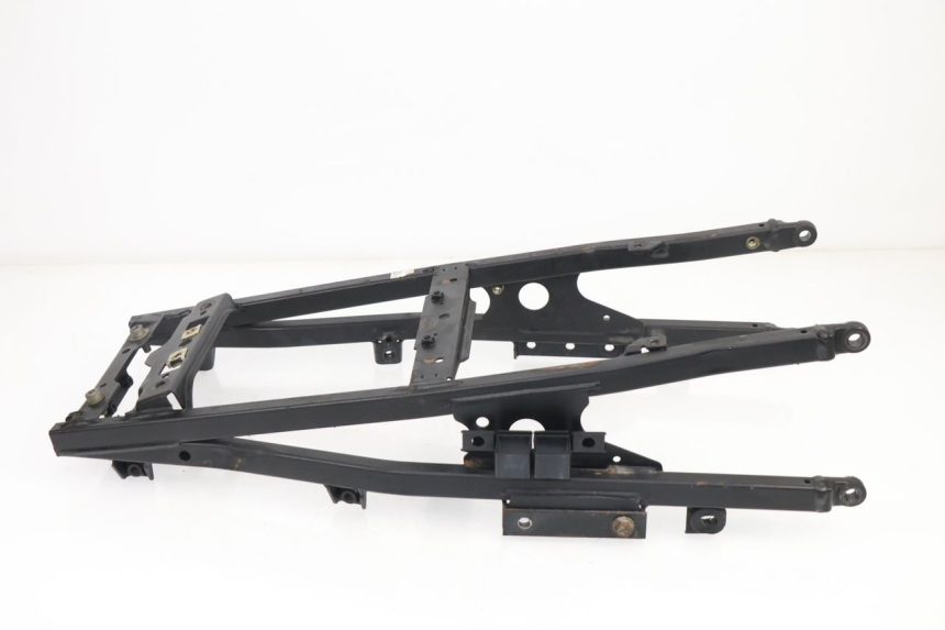 photo de BOUCLE CADRE ARRIERE TRIUMPH SPRINT RS 955 (2000 - 2001)