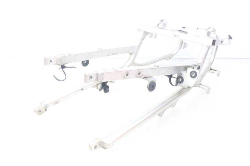 photo de BOUCLE CADRE ARRIERE SUZUKI TLS TL S 1000 (1997 - 2001)