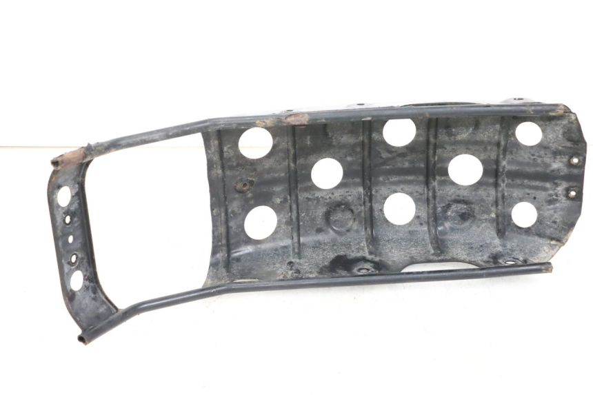 photo de BOUCLE CADRE ARRIERE SUZUKI VL INTRUDER 125 (2004 - 2007)