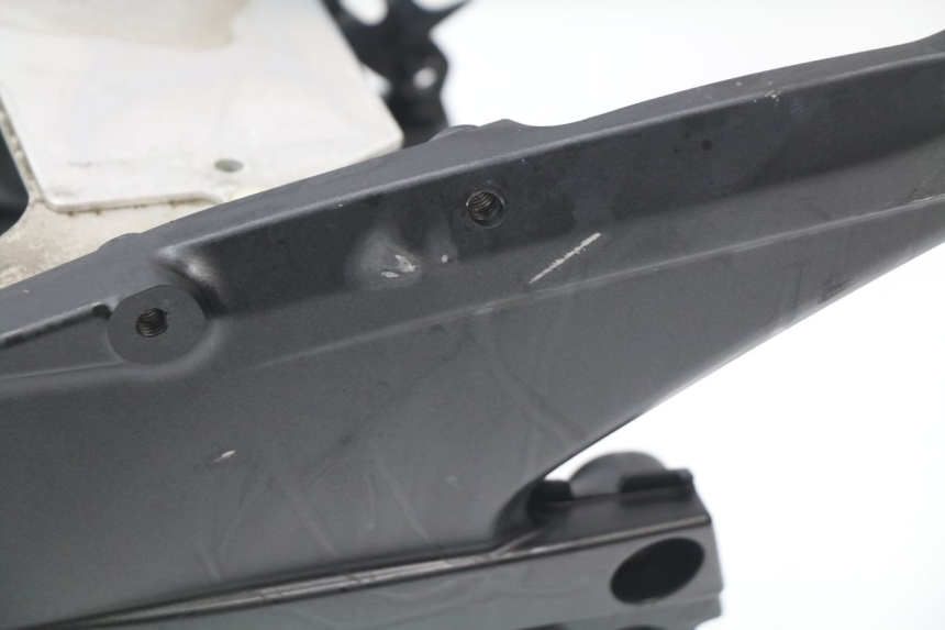 photo de BOUCLE CADRE ARRIERE HONDA VFR F 1200 (2010 - 2015) - Détail de la pièce