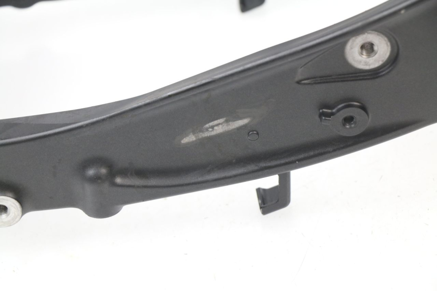 photo de BOUCLE CADRE ARRIERE HONDA VFR F 1200 (2010 - 2015) - Zoom état d’usage